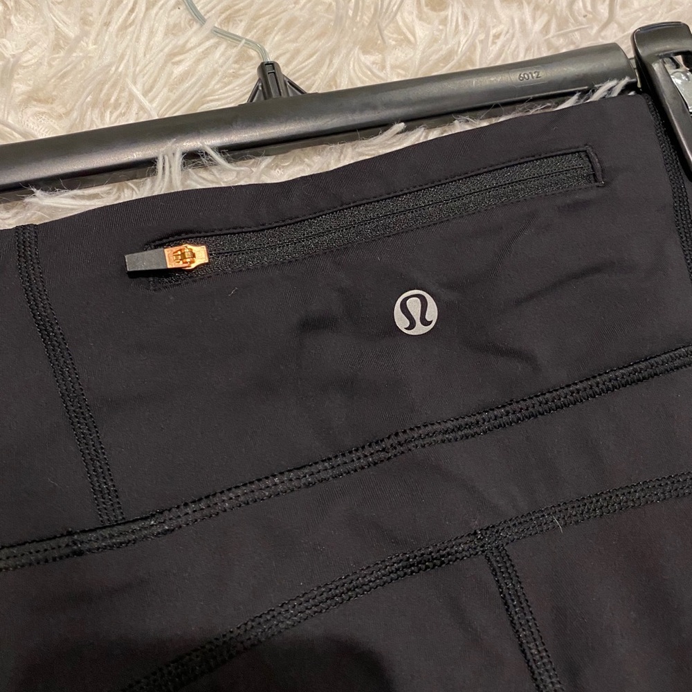 Lulu Lemon Cropped Running Leggings